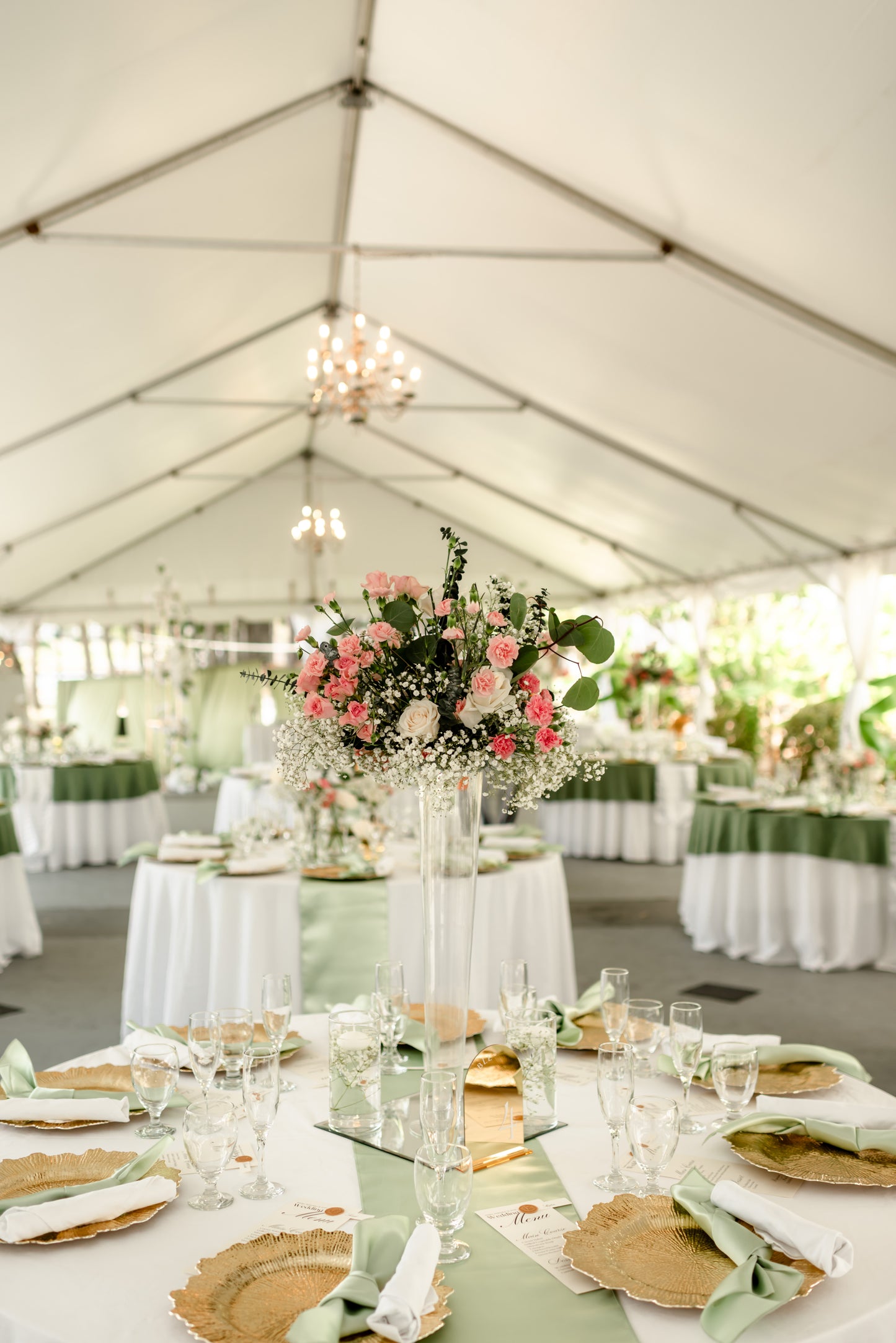 Luxury (Wedding) Decor & Florals Package