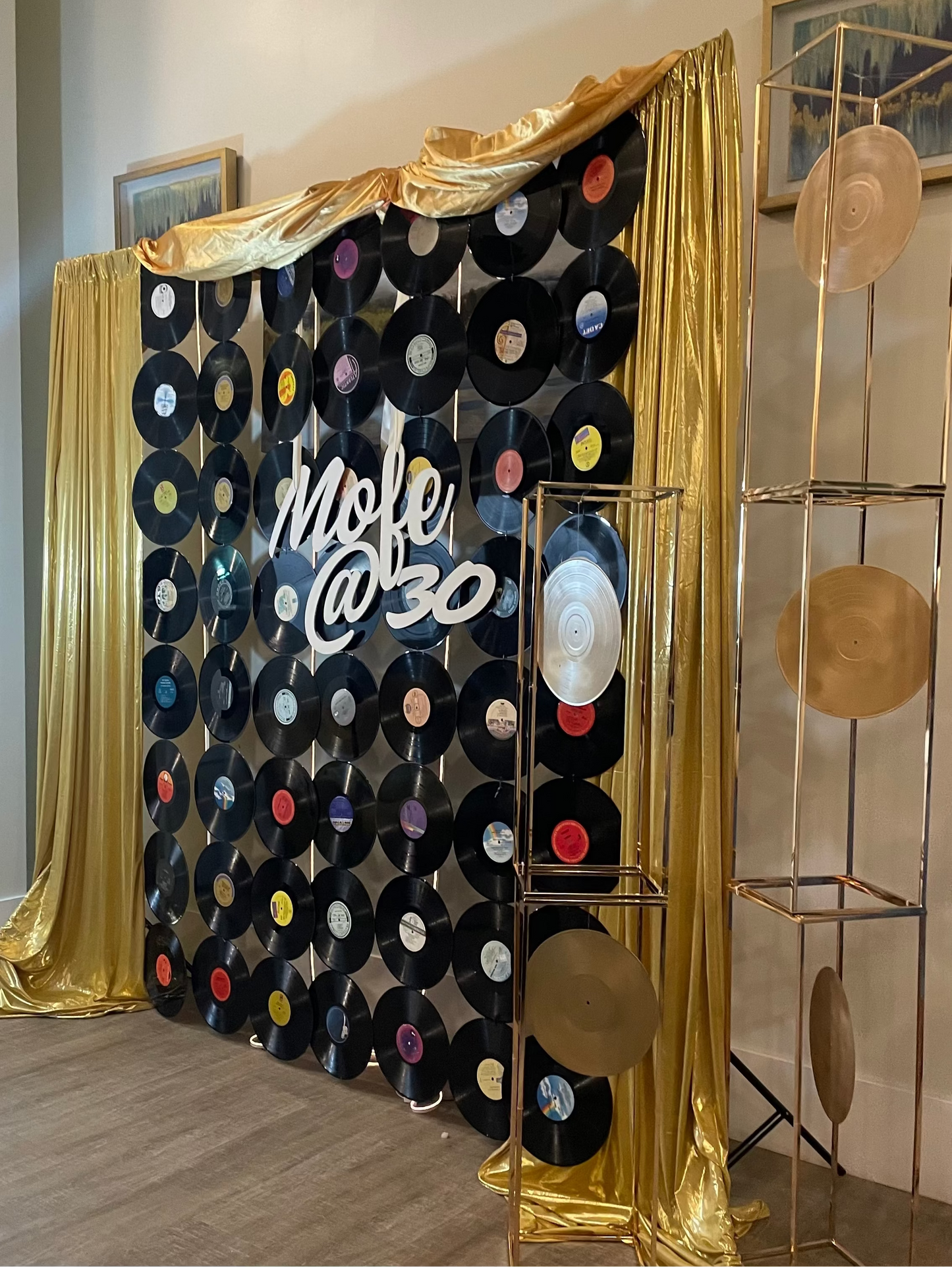 Standard Decor Package